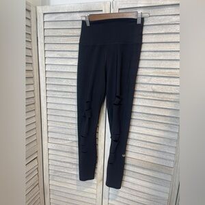 Alo Yoga Warrior Ripped Cut Slit Leggings Size S